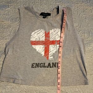 💜4/$20💜Atmosphere logo crop tank